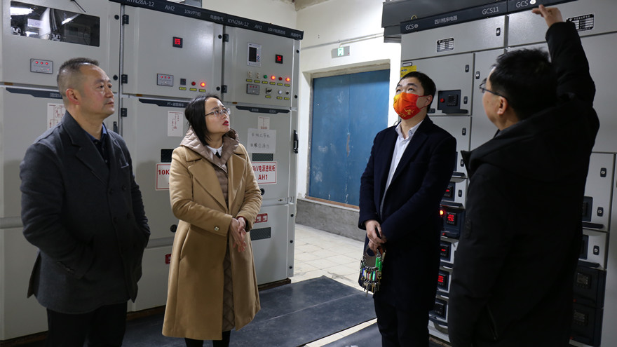 集团董事王玉梁带队督查豪门国际官网大厦清静生产和疫情防控等事情